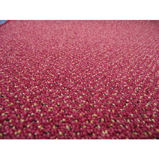 Yolanda Bordó Piros Nyírt Padlószőnyeg 4m széles