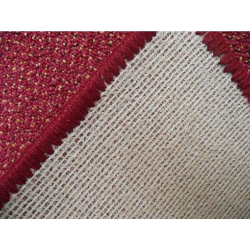 Yolanda Bordó Piros Nyírt Padlószőnyeg 4m széles