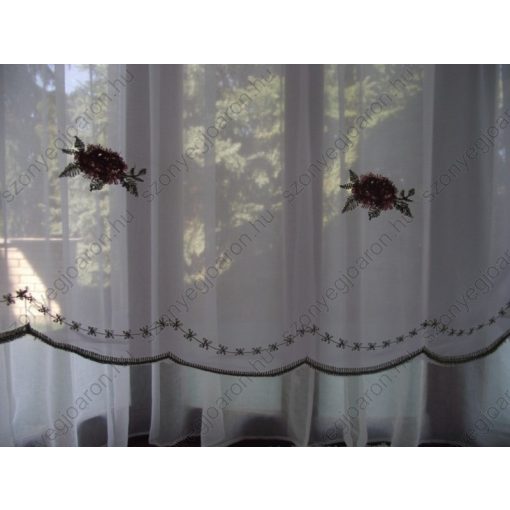 Melánia hímzett fehér organza függöny 250 x 300 cm
