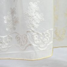 Tatjána organza függöny hímzett krém 300 x 250 cm