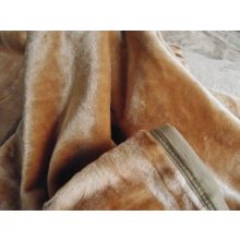 Toronto Arany Ágytakaró Pléd 200 x 240 cm