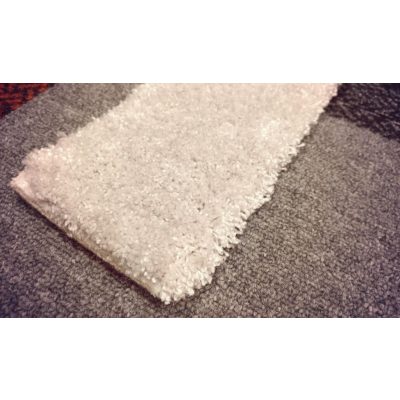 Noémie Ezüst Padlószőnyeg 4 m széles