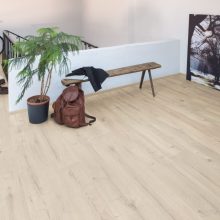 Karlo 8mm laminált padló