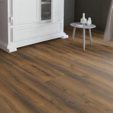 Feline oak 8,5 mm vízálló laminált padló