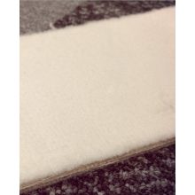 Detta velúr padlószőnyeg fehér