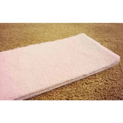 Rosa pink padlószőnyeg