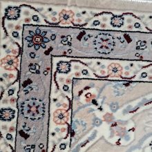 Zenkő elegáns klasszikus szőnyeg 70 x 100 cm bézs